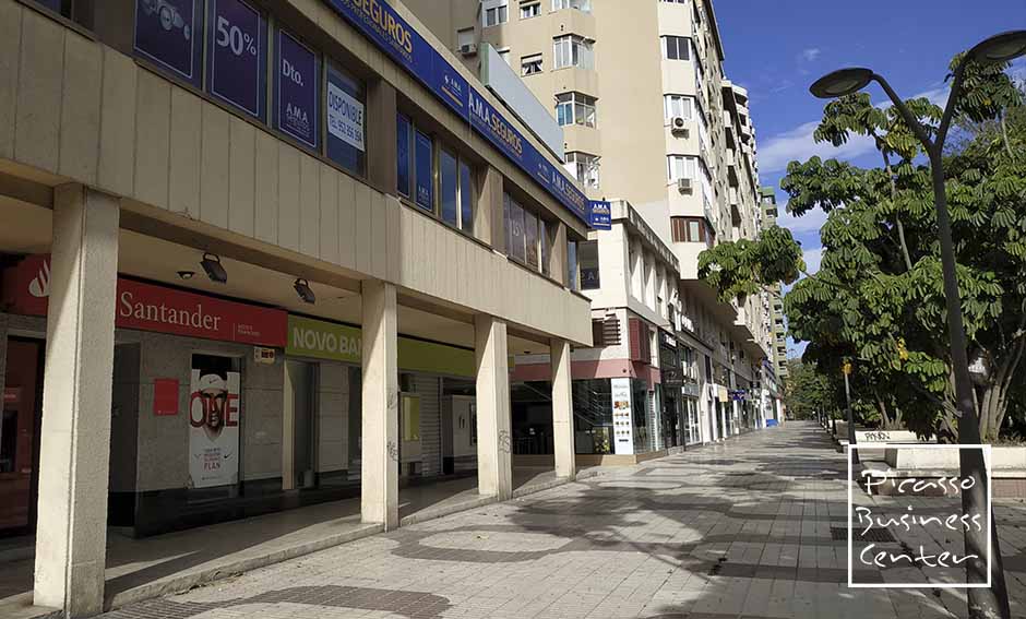 Novo Banque, Banque Santander, Abanca, Caser Assurance, Fernández Ruiz & Associés Avocats, AndalBrok Courtage d'Assurances